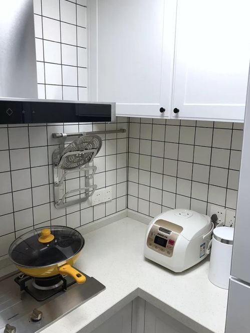 廚衛裝修看過來，學他家這樣設計很靠譜 簡單方便還省空間，廚房電器合理布局